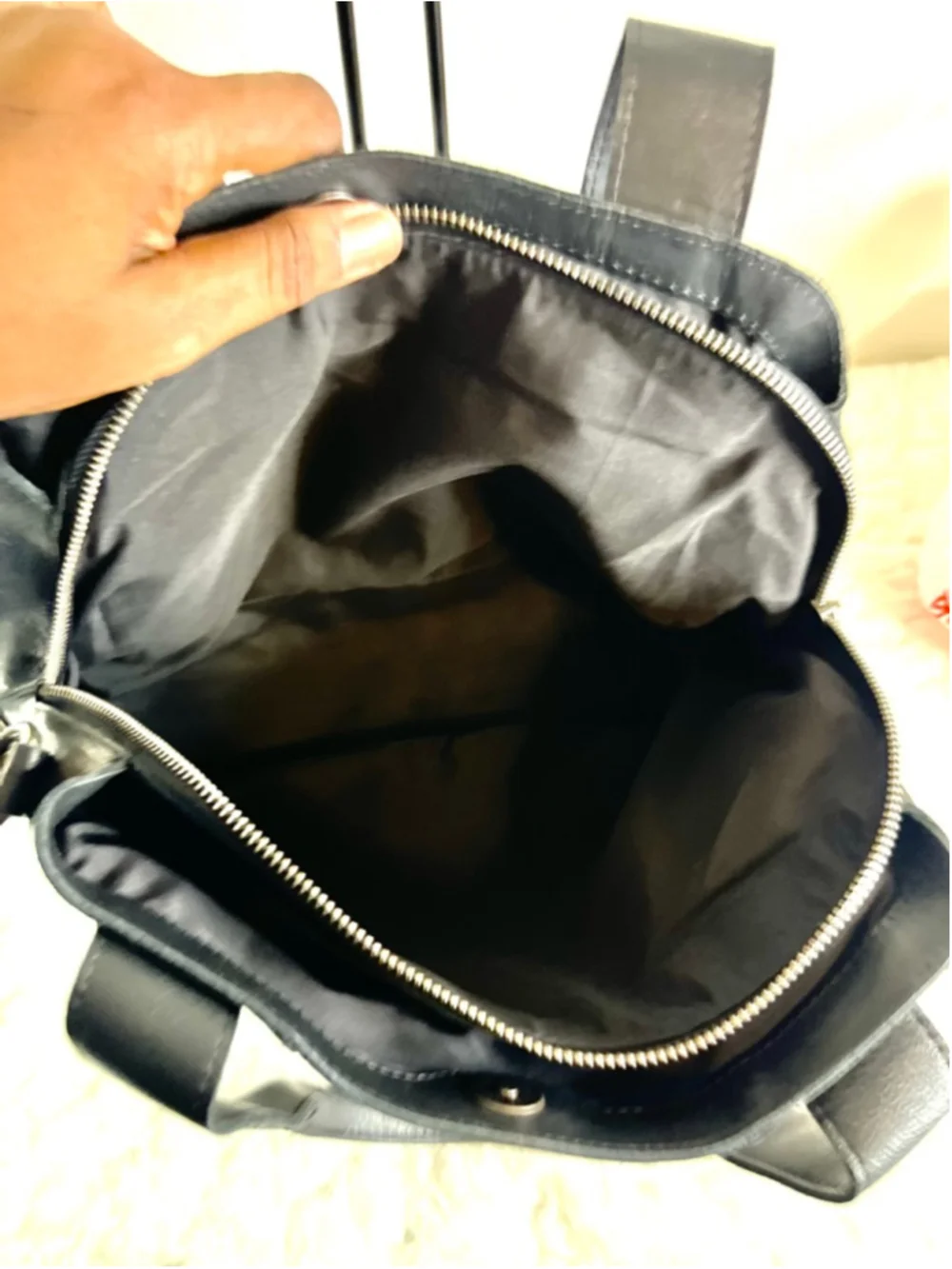 Vilenca Holland Leather Top Handle Convertible Crossbody Bag in Black